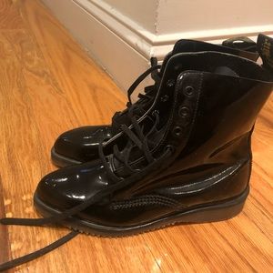 Never worn patent dr martins